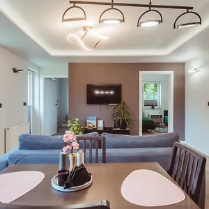 https://luksusowy-apartament-nad-samym-morzem-apartment.gdanskhotel.org